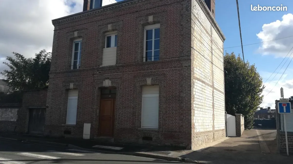 Photo 3
