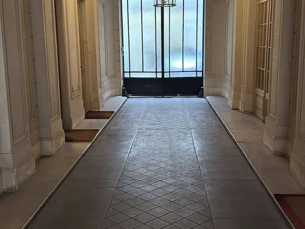 Appartement 6 pièces 263 m²