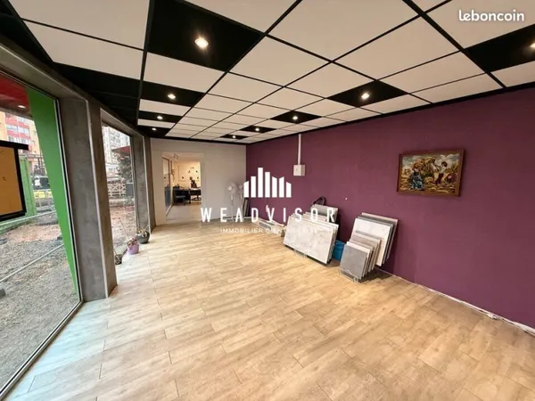 LOCAL COMMERCIAL 74 m² LE MANS