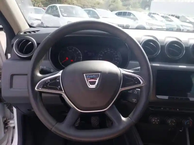 Dacia Duster eco-g 100 4x2 — photo 4