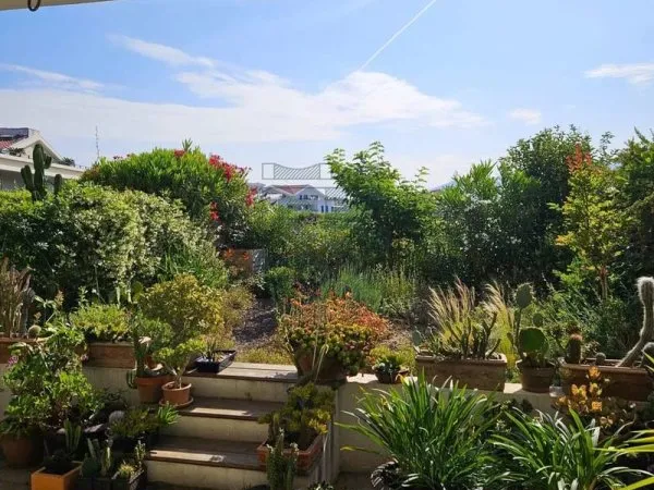 PRADO / LA PLAGE - Studio avec terrasse et jardinet