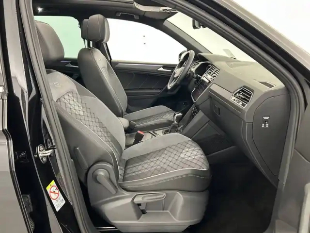 Volkswagen Tiguan 1.4 ehybrid 245ch dsg6 — photo 25