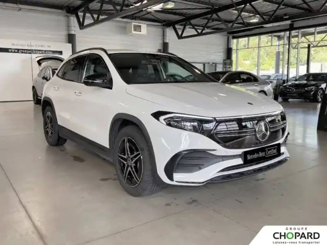 Mercedes Eqa 250+ — photo 33