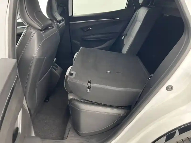 Renault Megane e-tech ev60 220 ch optimum charge — photo 35