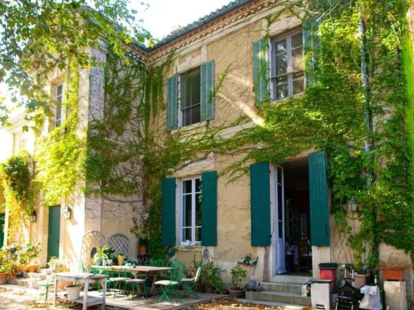 Maison 4 pièces 325 m²