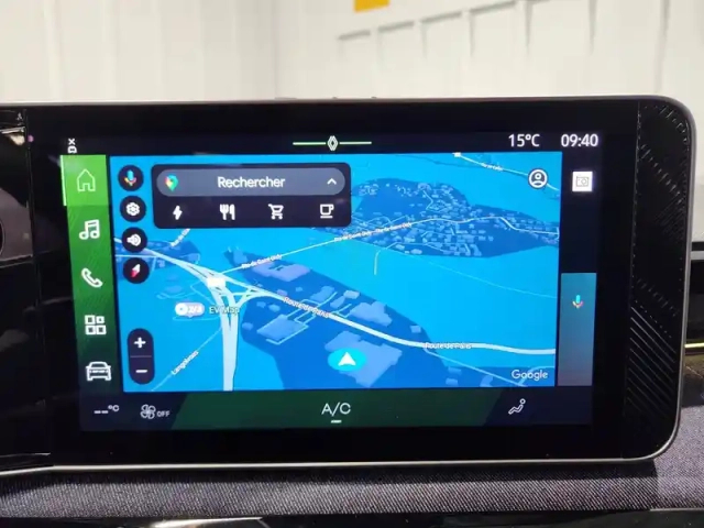 Renault 4 renault  e-tech electrique 150 ch autonomie confort — photo 12