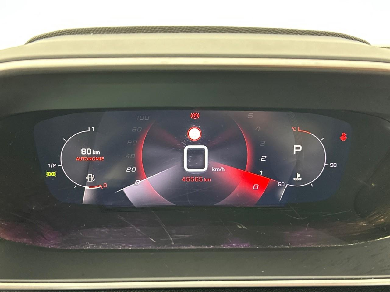 Peugeot 2008 puretech 130 s&s eat8 allure pack — photo 21