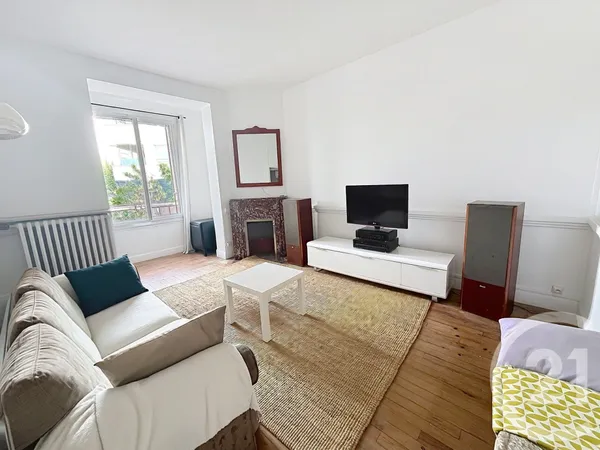 Maison 6 pièces 166 m²