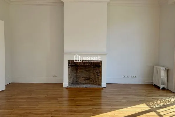 Appartement 5 pièces 165 m²