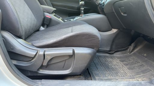Nissan Qashqai 1.2 DIG-T 115 - N-Connecta – 2016 – 105485 km – Essence – Boîte Manuelle — photo 3