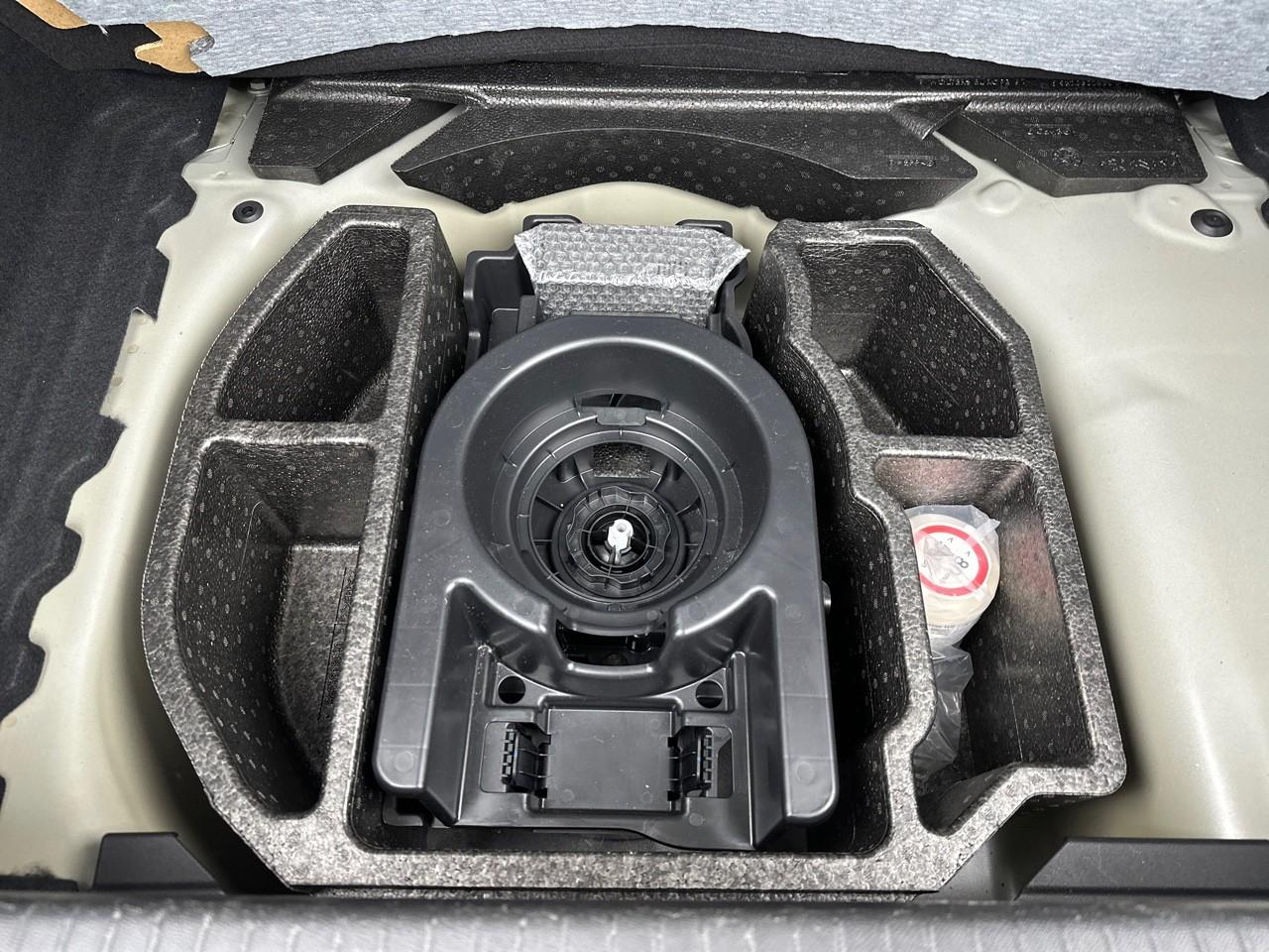 Peugeot 208 puretech 100 s&s bvm6 allure — photo 34
