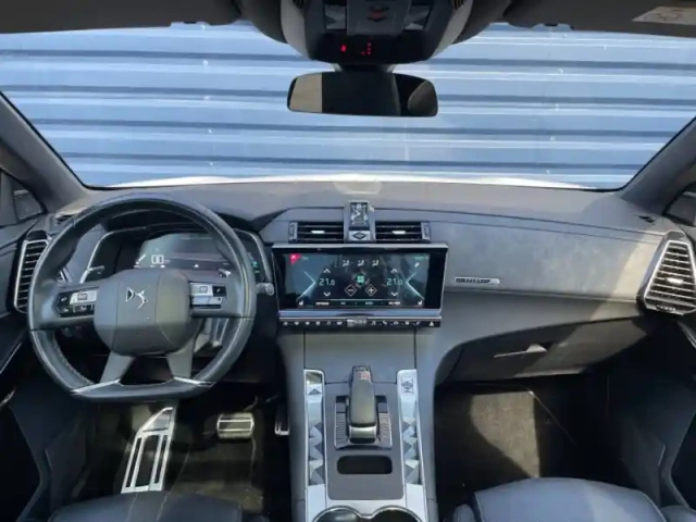 Ds Ds 7 crossback e-tense 4x4 300ch grand chic — photo 12