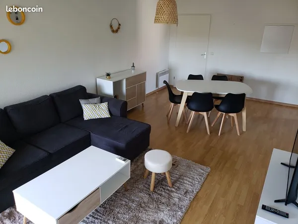 Location appartement T3 meublé tres lumineux de 70 m²