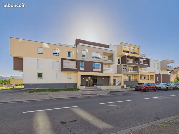 Appartement Attique 4 pièces 87 m²
