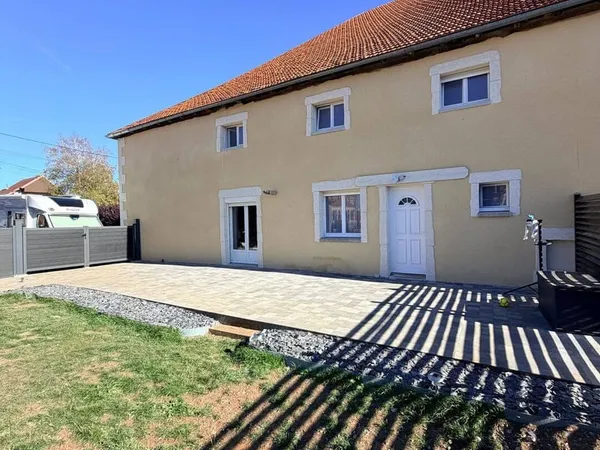 Maison 5 pièces 100 m²
