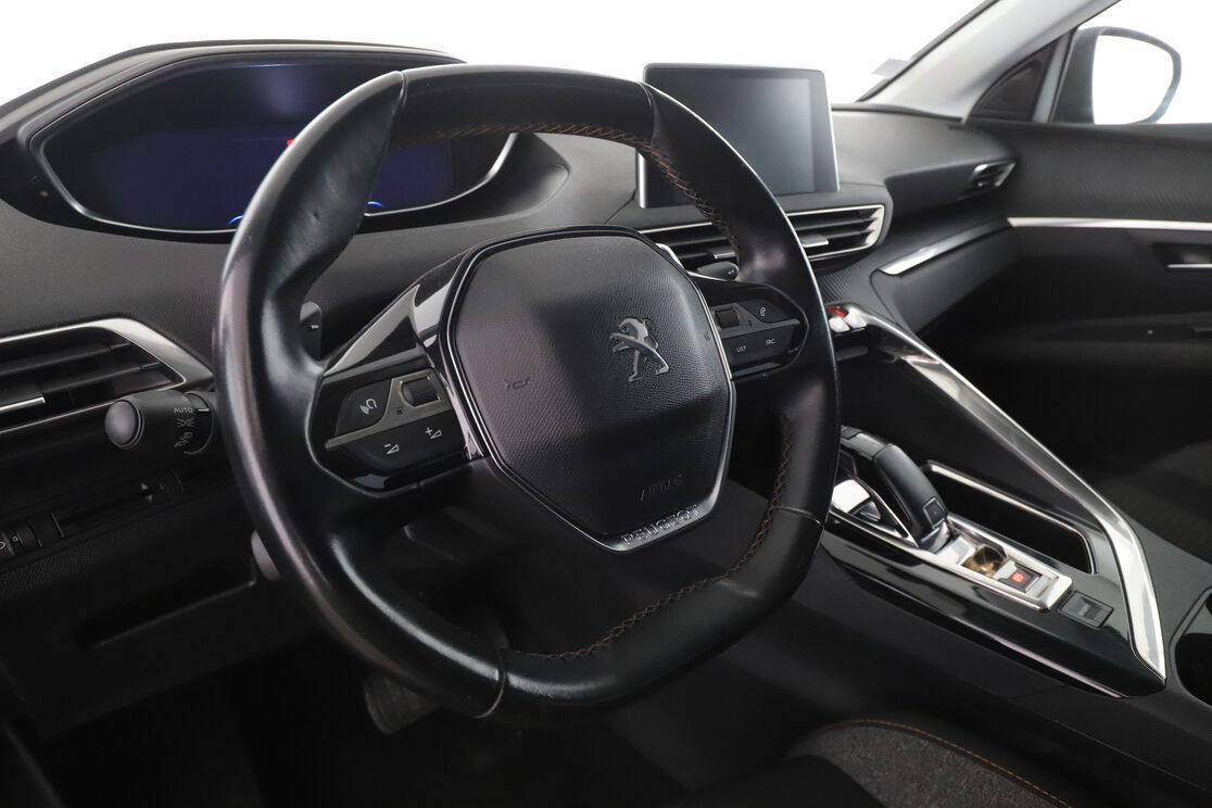 Peugeot 5008 1.6 Blue-HDi Active EAT6 — photo 10