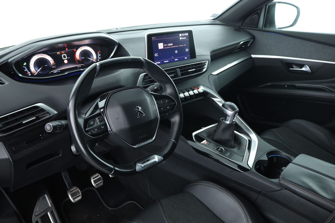 Peugeot 3008 1.5 Blue-HDi GT Line — photo 10