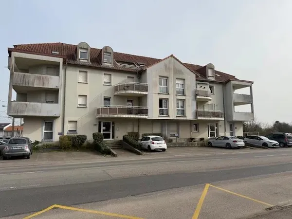 TALANGE: Bel appartement F3 avec garage et terrasse