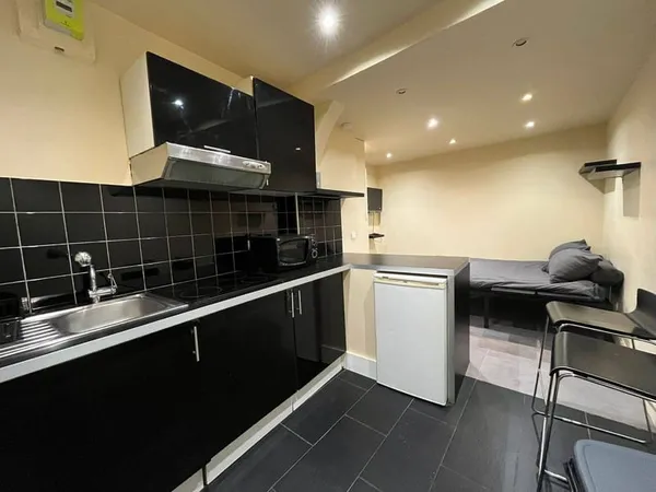 Studio 1 pièce 16 m²