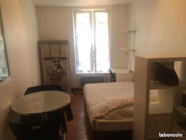 Studio meublé 18 m² - Nancy Vieille Ville / Fac de Droit - idéal étudiant