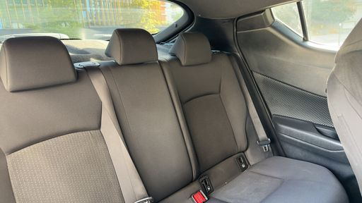 Toyota C-HR 1.8 VVT-i 122 Hybrid CVT - Dynamic – 2018 – 138107 km – Hybride essence – Boîte Automatique — photo 30