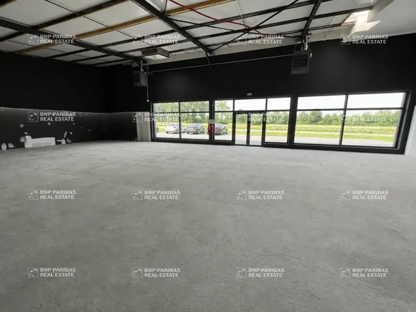Local d'activité 511 m²