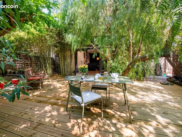 60m2 avec véranda dans ancien bâtiment industriel - Villeneuve les Avignon