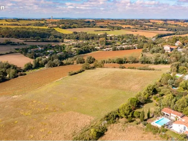 Terrain 992 m² Corronsac