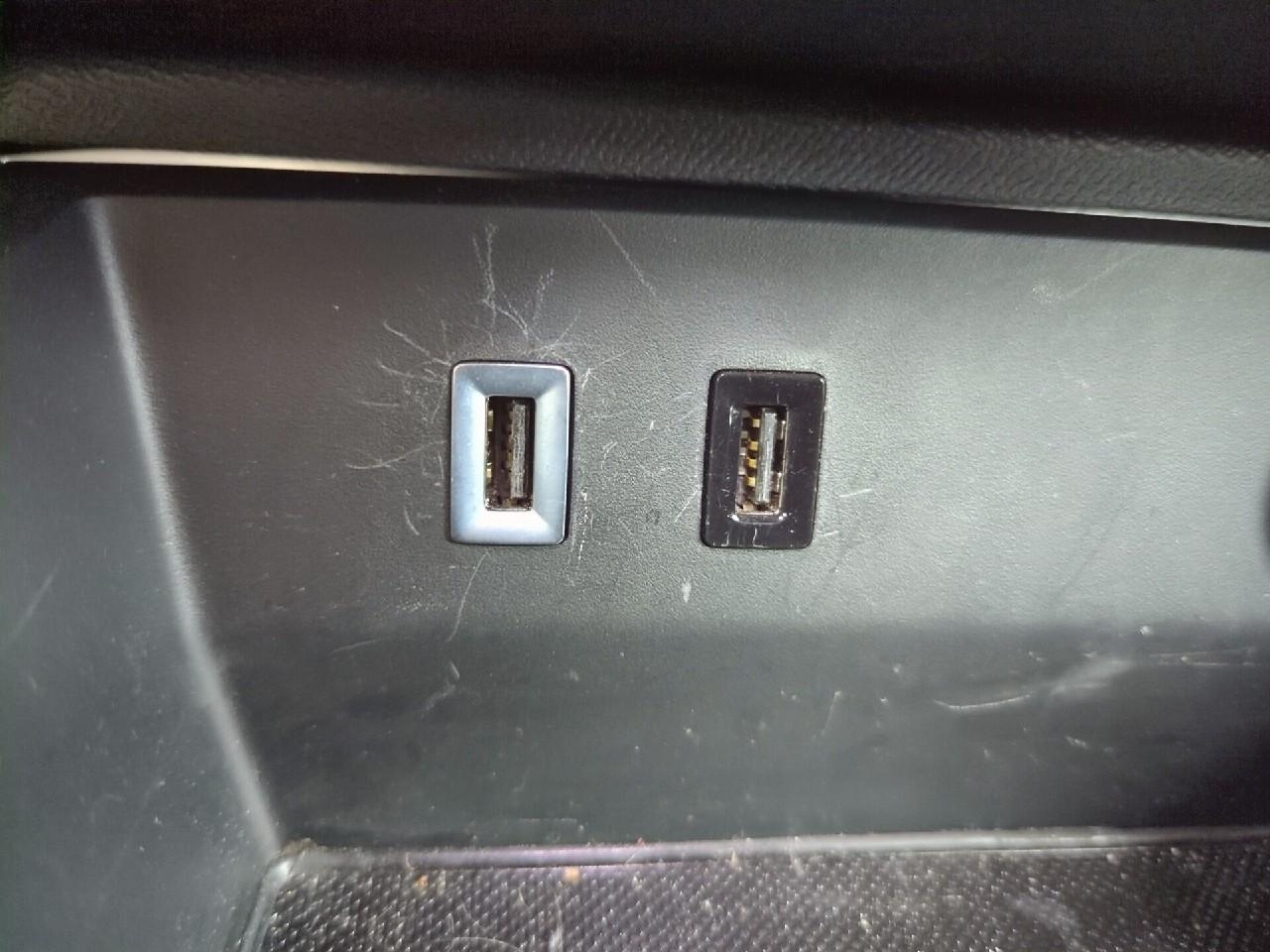 Citroën C5 Aircross hybride 136 e-dcs6 plus — photo 27