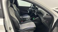 Peugeot 208 1.2 PureTech 130ch S&S GT Pack EAT8 — photo 15