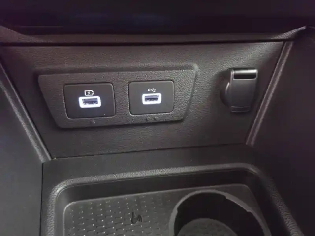 Dacia Duster eco-g 100 4x2 — photo 134