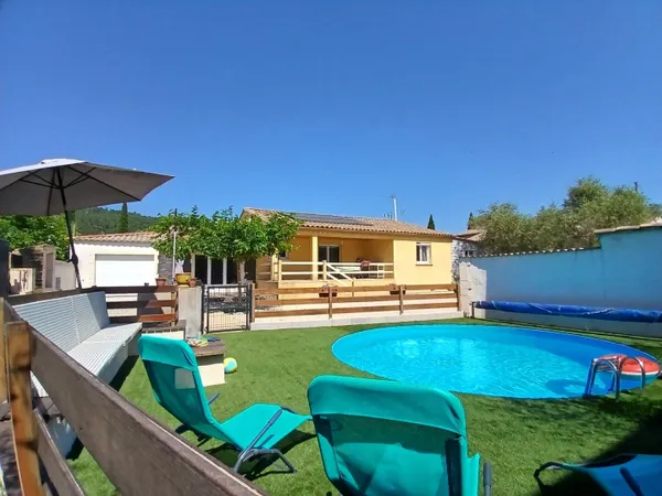 Maison de plain-pied 6 pièces 160 m²