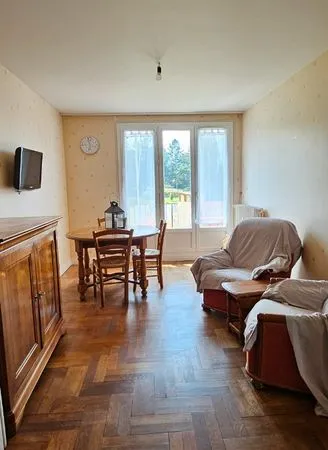 T3 - 56 m² avec balcon, parking et cave - Bourganeuf (Résidence Le Puy)