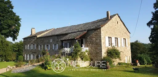 Propriété 258 m²