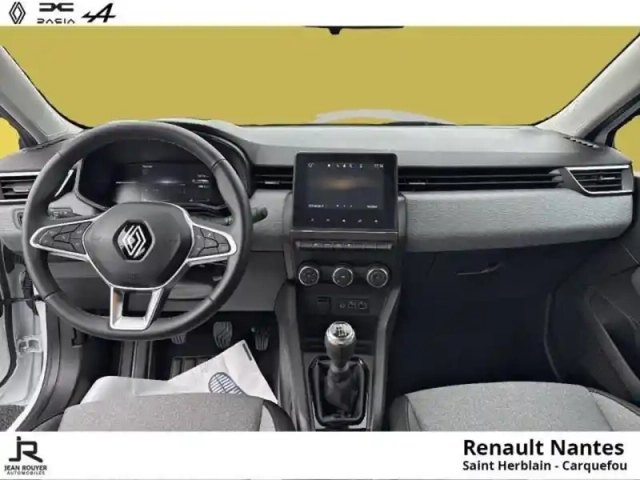 Renault Clio 1.0 tce 90ch evolution — photo 2