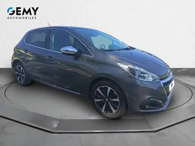 Peugeot 208 puretech 110ch s&amp;s bvm6 — photo 30