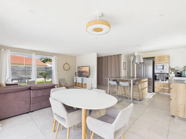 Maison 5 pièces 122 m²