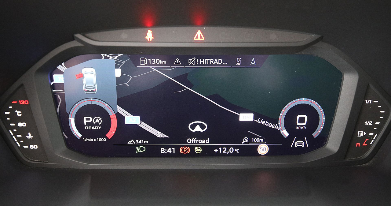 Audi Q3 — photo 23
