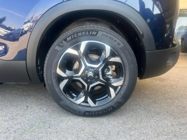 Citroën C5 Aircross 1.6 hybride rechargeable 225ch max boite automatique — photo 11