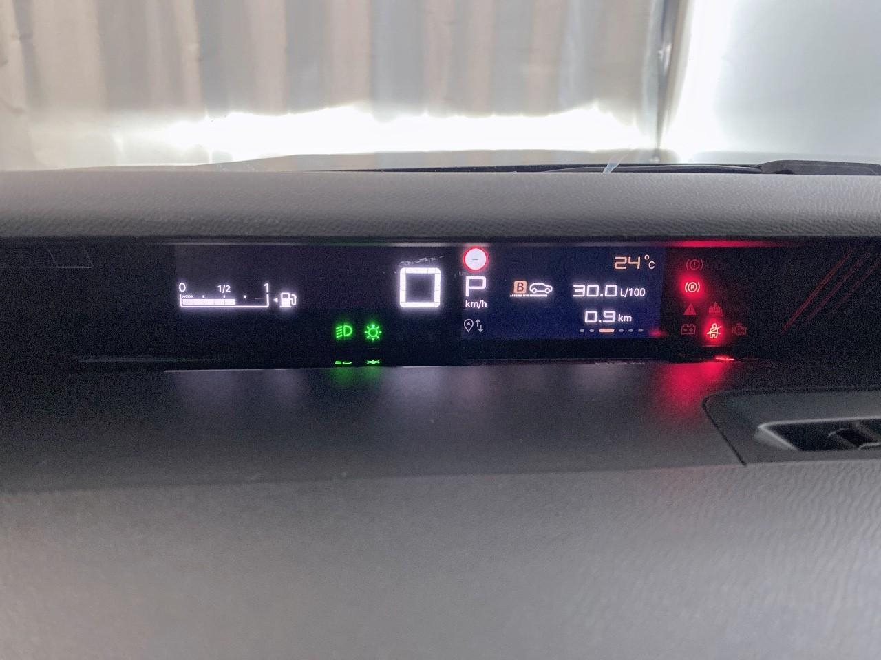 Citroën C3 Aircross hybride 145 ch aut max — photo 13