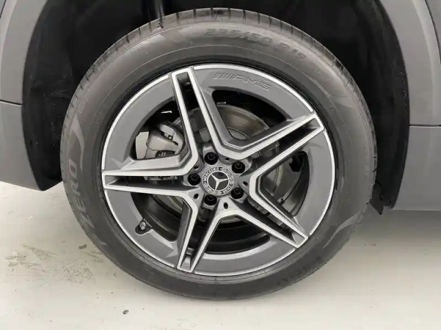 Mercedes Glb 200 d 8g-dct — photo 19