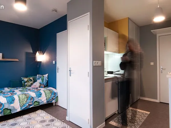 Studio 1 pièce 15 m²