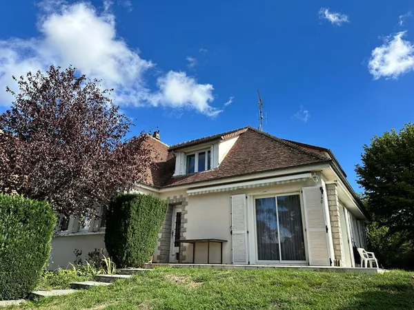 Maison SOUANCE AU PERCHE 6 pièce(s) 126 m2
