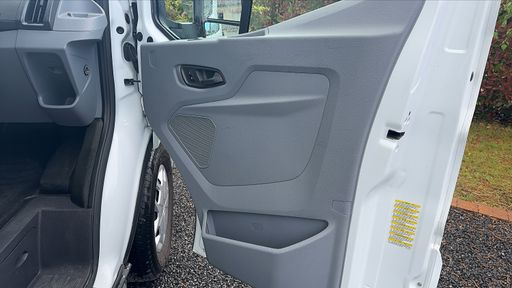 Ford Transit Challenger 2.2 TDCi 155 - Challenger Profilé Quartz – 2016 – 26987 km – Diesel – Boîte Manuelle — photo 90