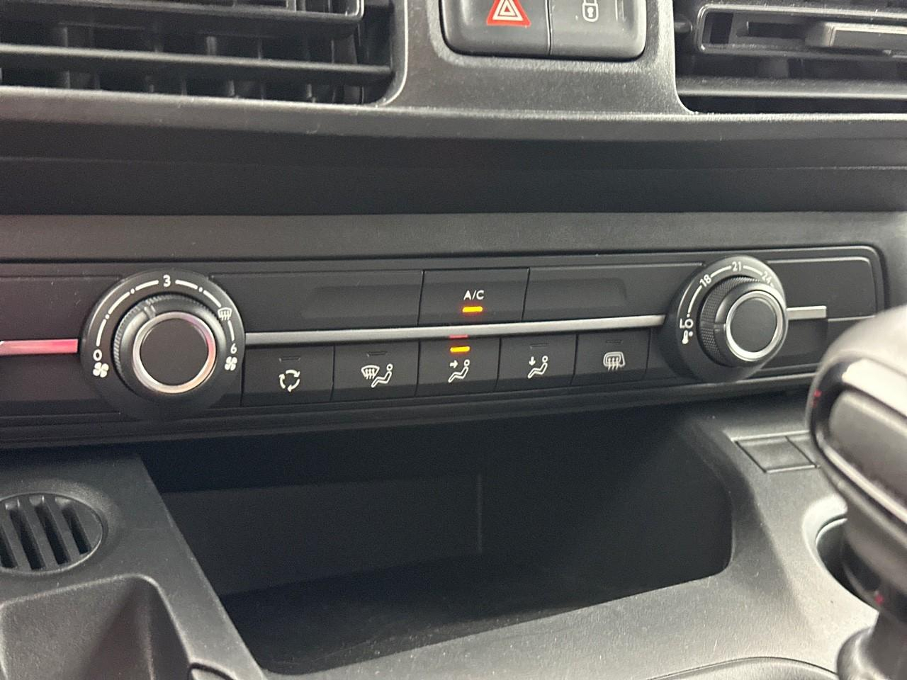 Citroën Berlingo van m 650 puretech 110 s&s bvm6 — photo 26