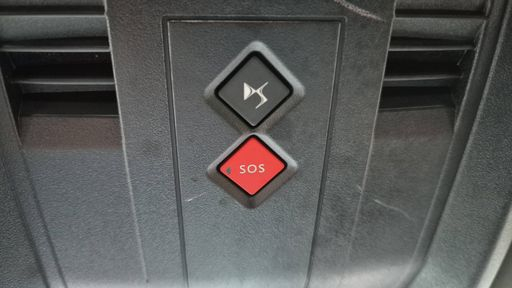 DS DS7 Crossback 1.5 BlueHDi 130 - Performance Line – 2019 – 154936 km – Diesel – Boîte Manuelle — photo 13