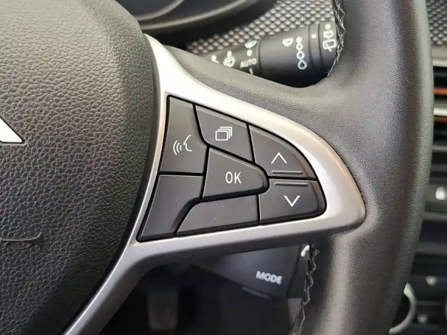 Dacia Sandero tce 90 cvt — photo 3