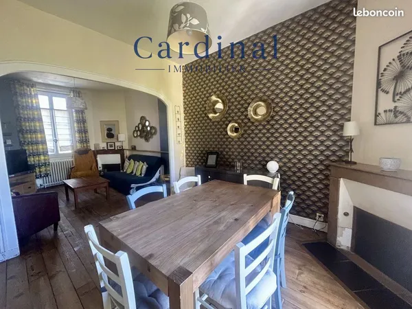 Maison 8 pièces 112 m²