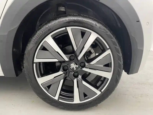 Peugeot 208 puretech 100 s&amp;s eat8 — photo 80
