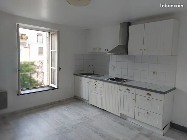 Appartement f1 480 euros